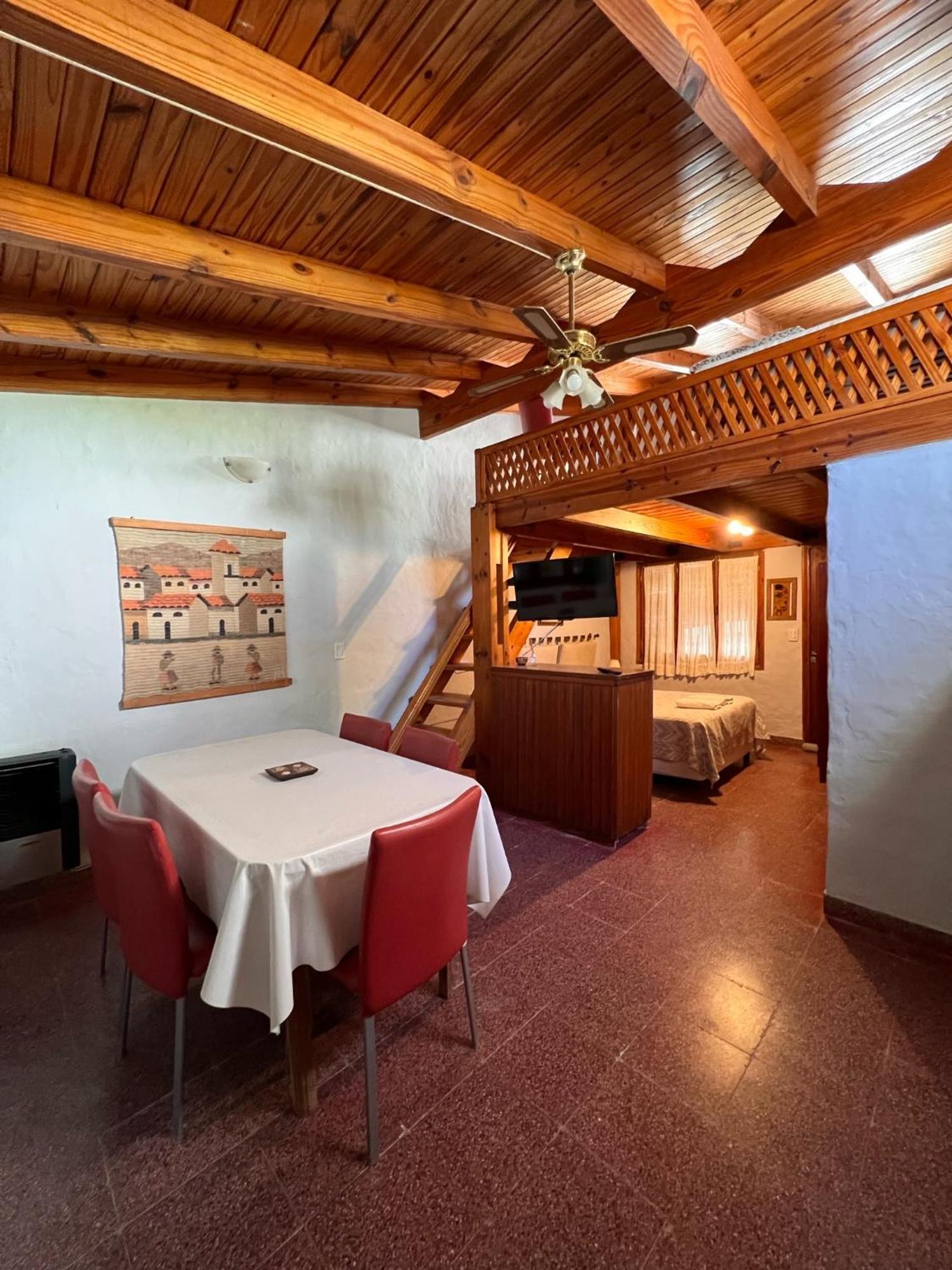Hosteria Isabel Departamentos Y Habitaciones Con Bano Privado Лас Грутас Стая снимка