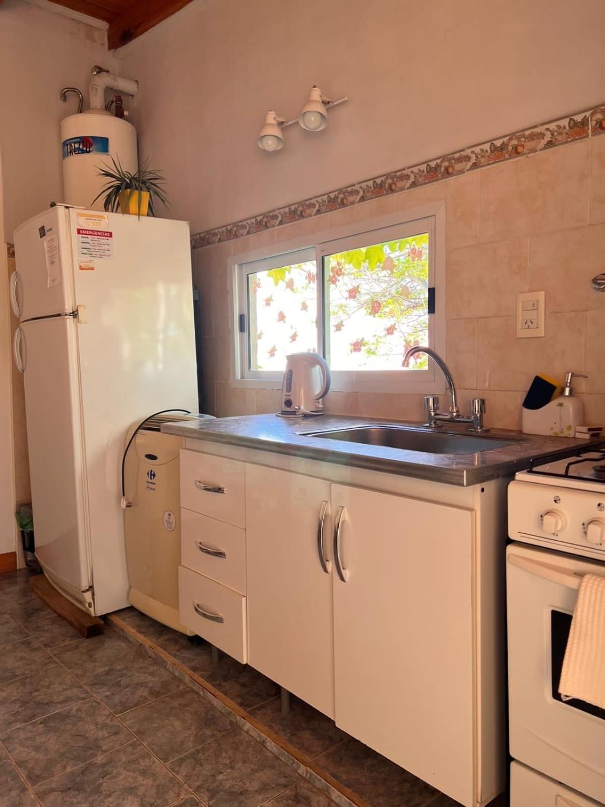 Hosteria Isabel Departamentos Y Habitaciones Con Bano Privado Лас Грутас Стая снимка