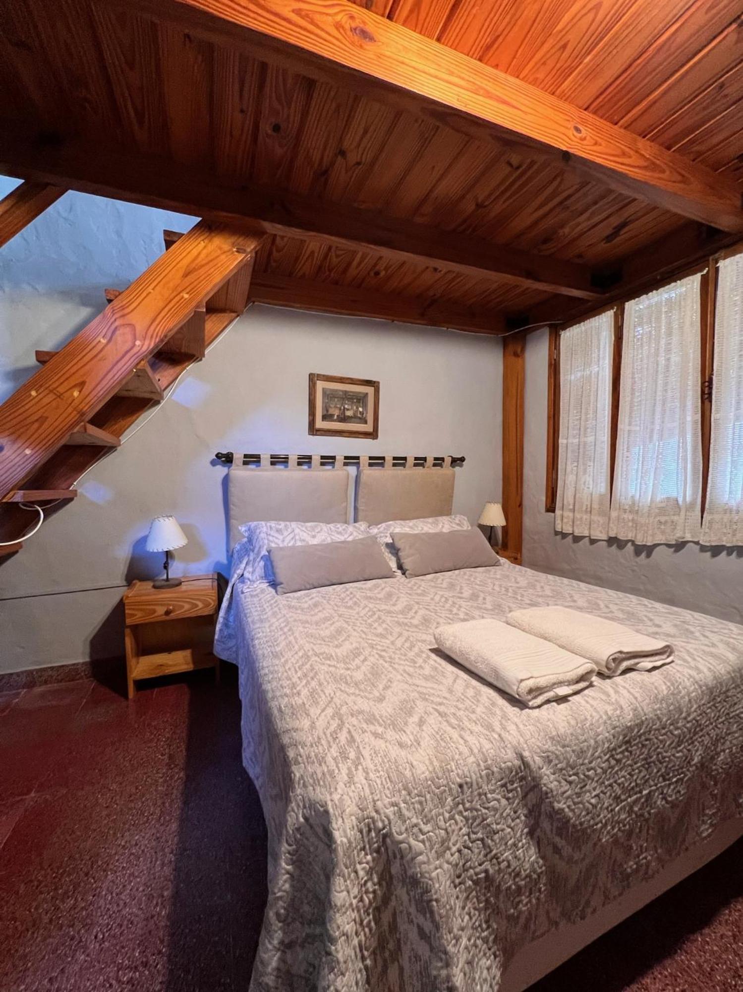 Hosteria Isabel Departamentos Y Habitaciones Con Bano Privado Лас Грутас Стая снимка